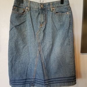Denim skirt